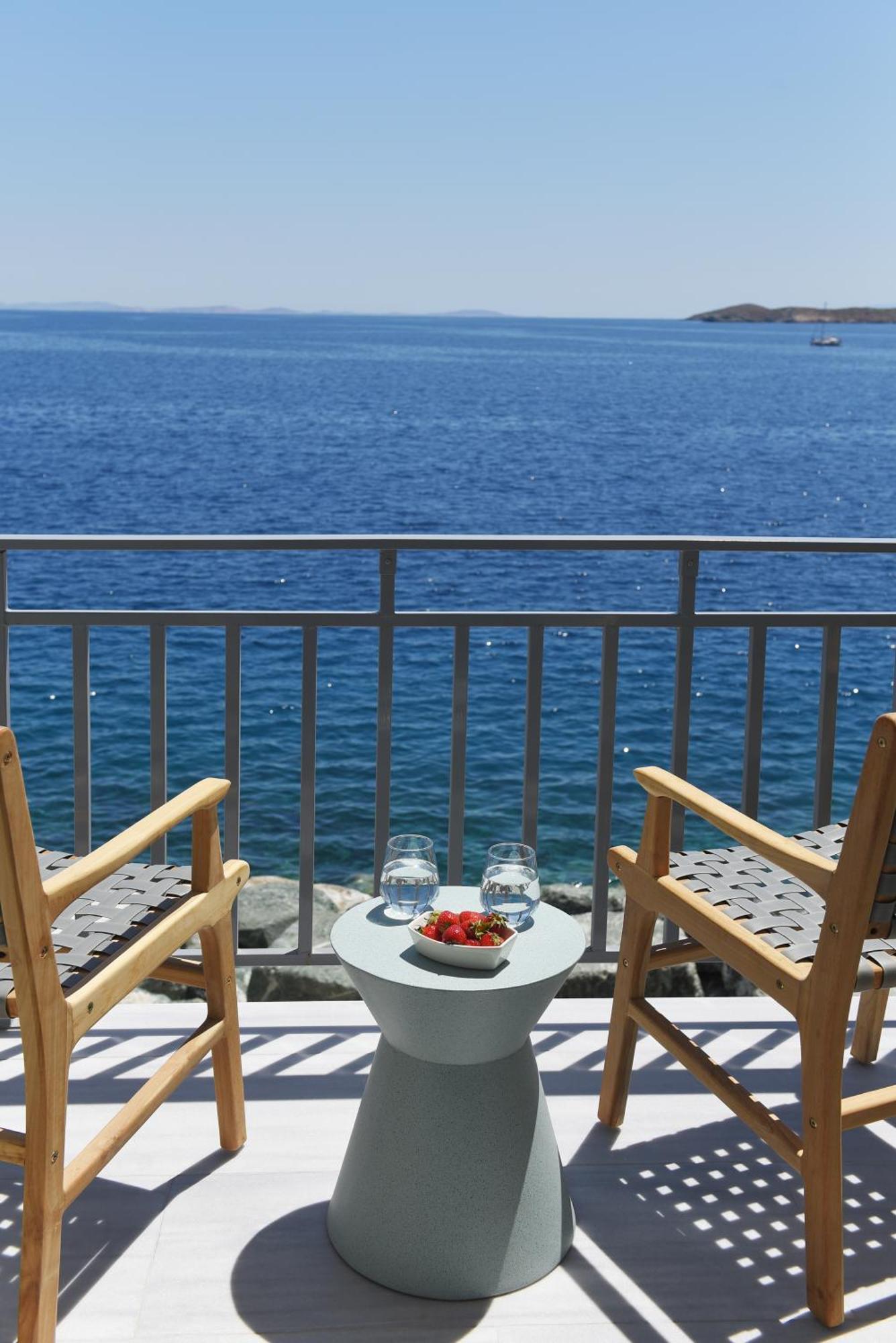 Anaya Suites Ermupoli Exteriér fotografie