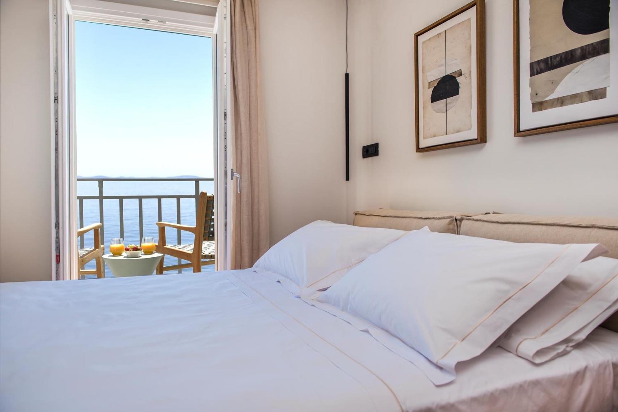 Anaya Suites Ermupoli Exteriér fotografie