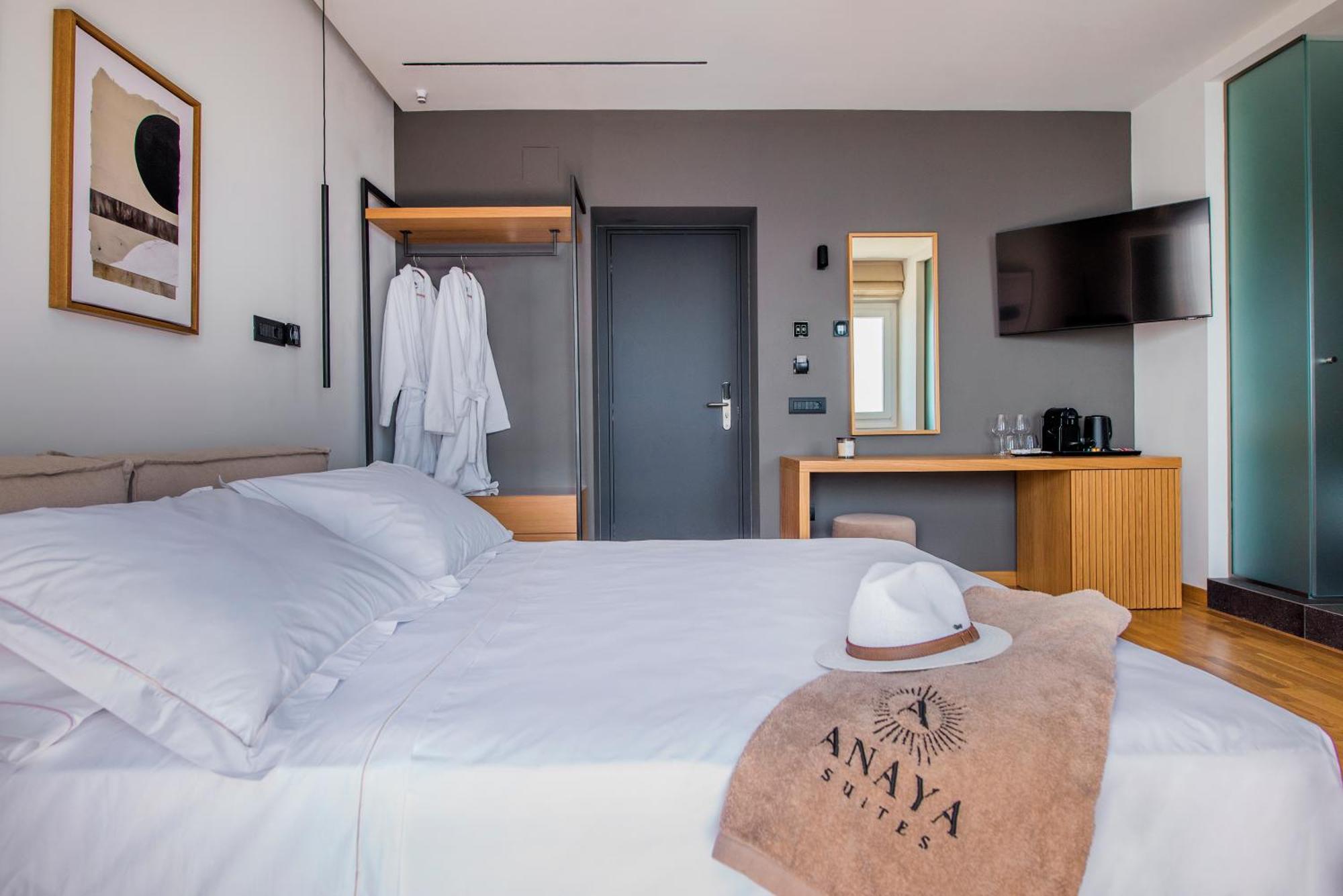 Anaya Suites Ermupoli Exteriér fotografie