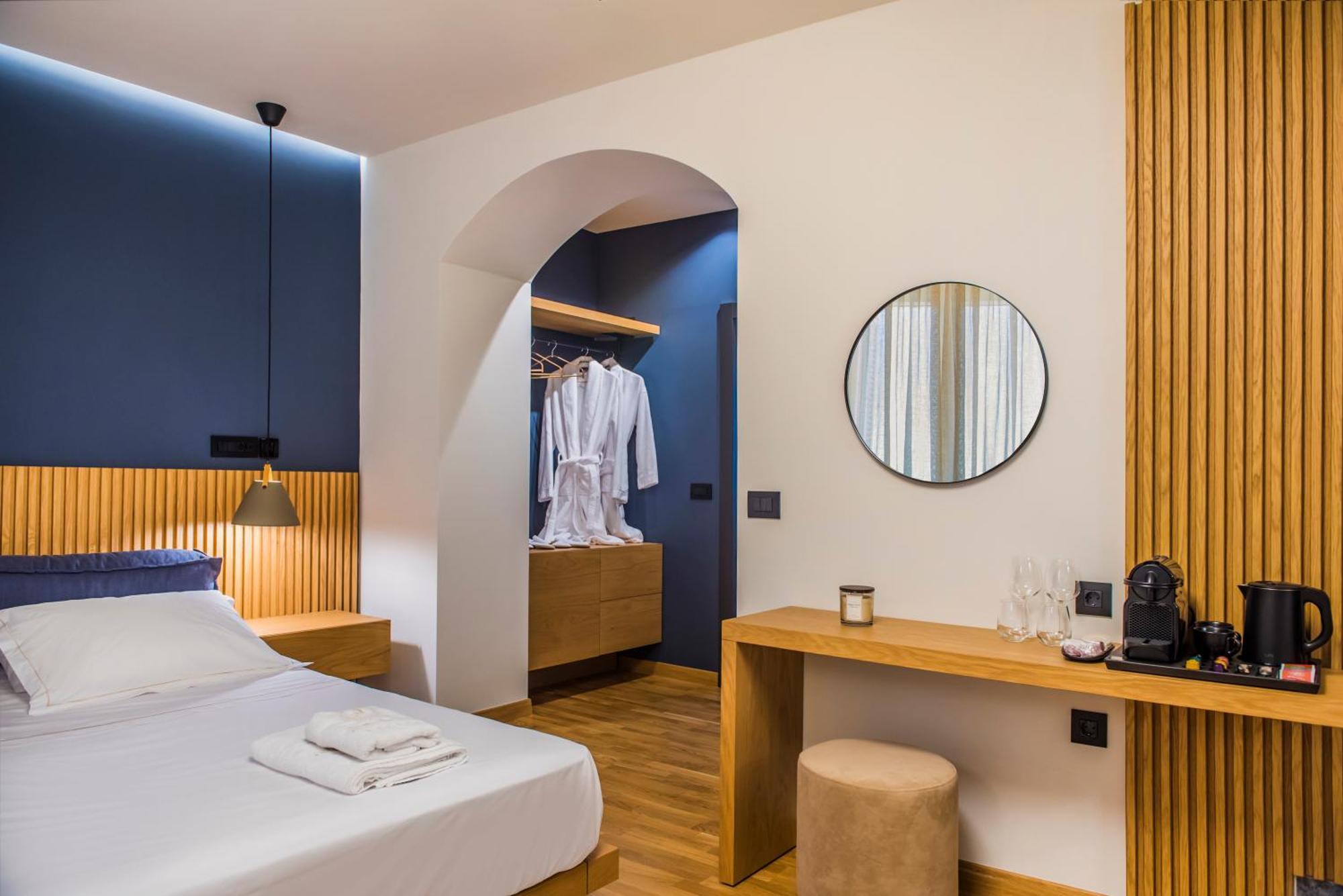 Anaya Suites Ermupoli Exteriér fotografie