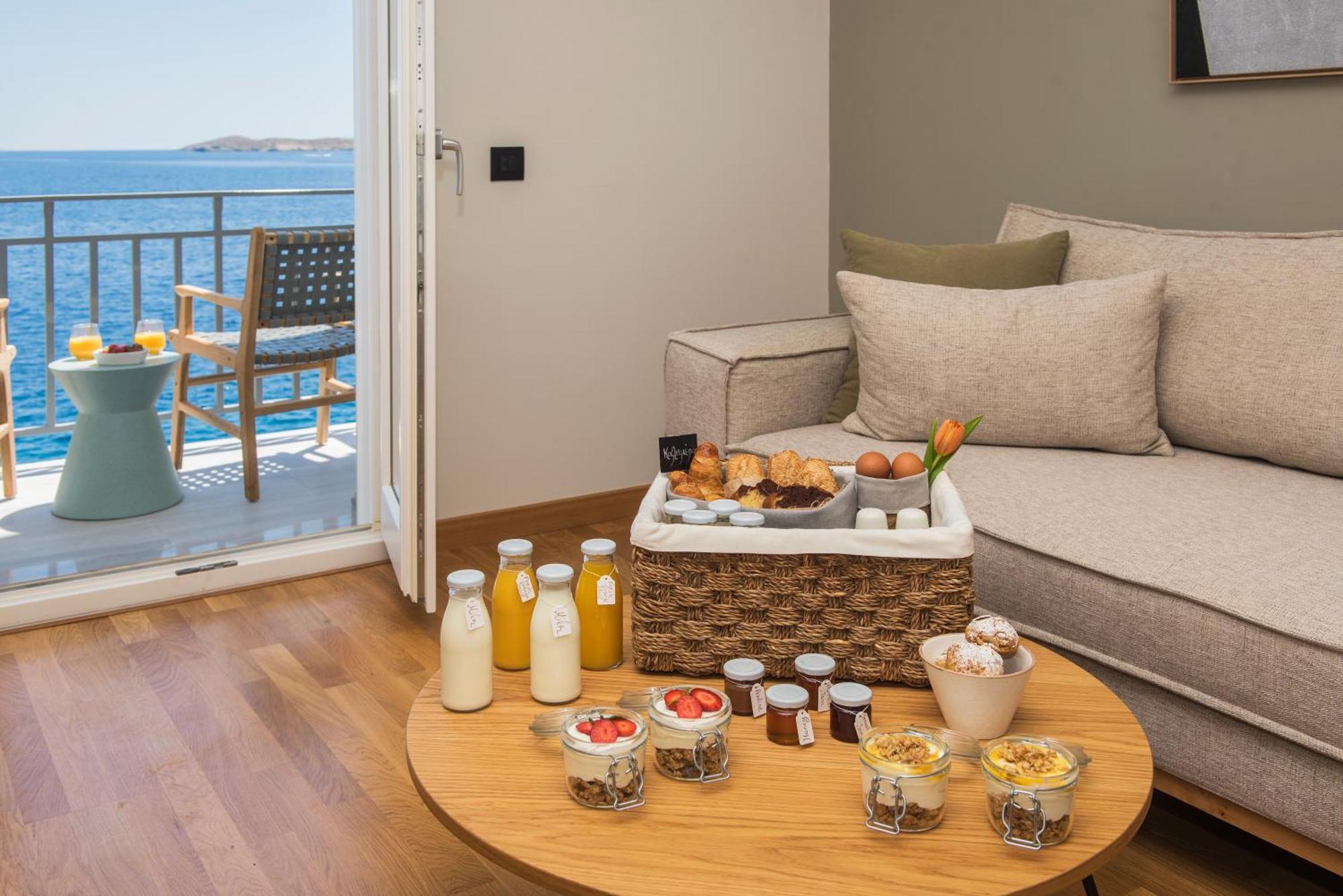 Anaya Suites Ermupoli Exteriér fotografie